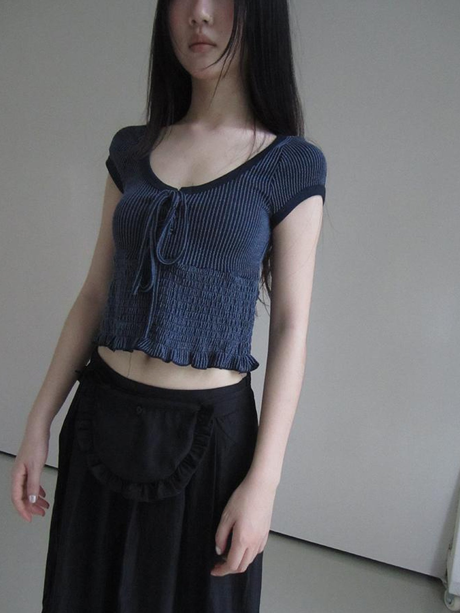 Updateang project U Neck Tie Front Stretch Cotton Slim Fit Cropped Tee