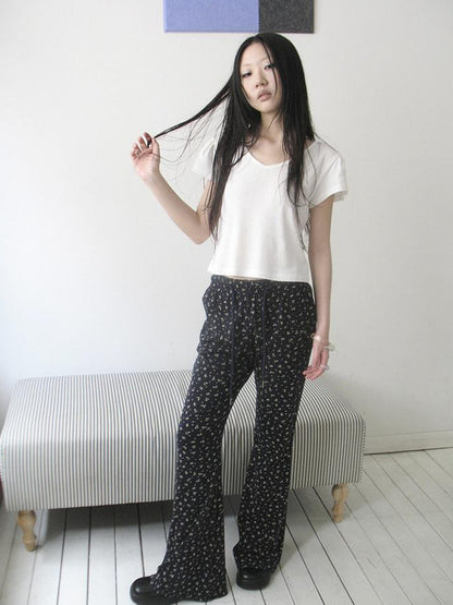 Updateang project V-Neck Crop Top With Small Wing Sleeves