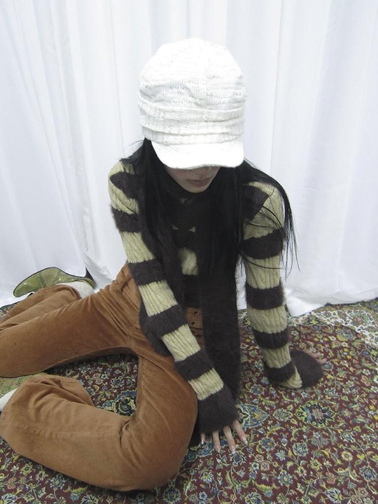 ang project V-neck Striped Knit Sweater Slim Fit Set