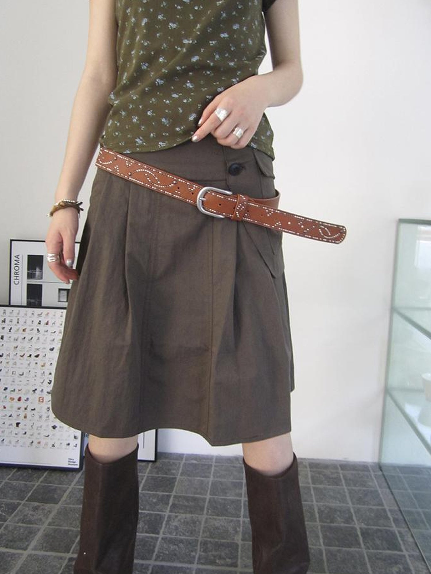 ang project Vintage Button Detail Pleated A Line Skirt