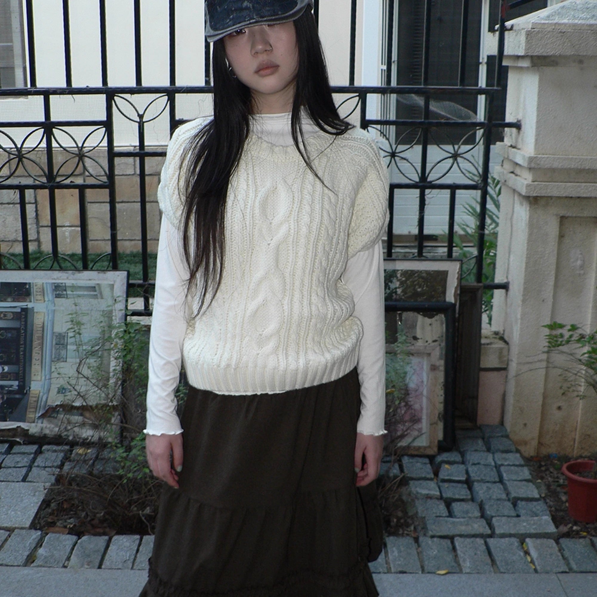 ang_project_Vintage_Cable_Knit_Short_Sleeve_Crop_Top_MISSTT