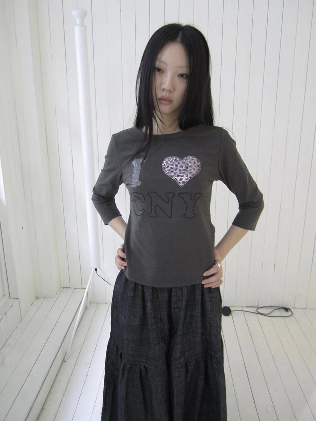 ang project Vintage Crystal Heart Print Tee T-shirt