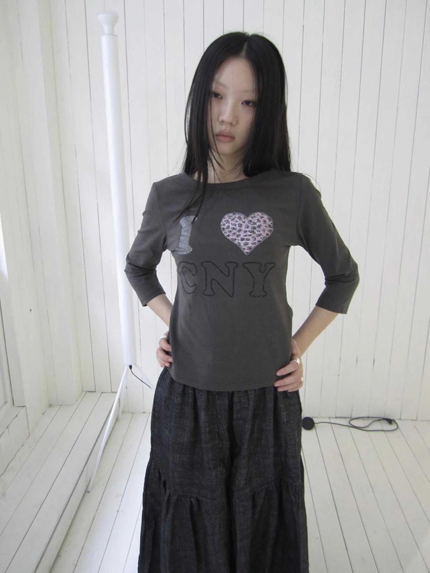 ang project Vintage Crystal Heart Print Tee T-shirt