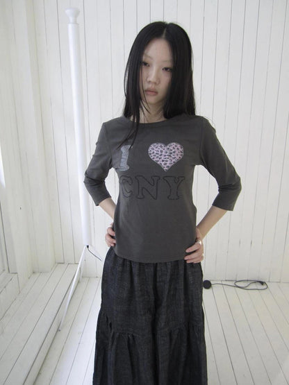 ang project Vintage Crystal Heart Print Tee T-shirt