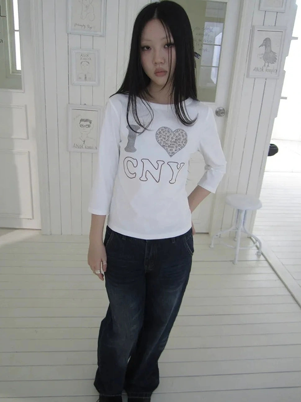 ang project Vintage Crystal Heart Print Tee T-shirt