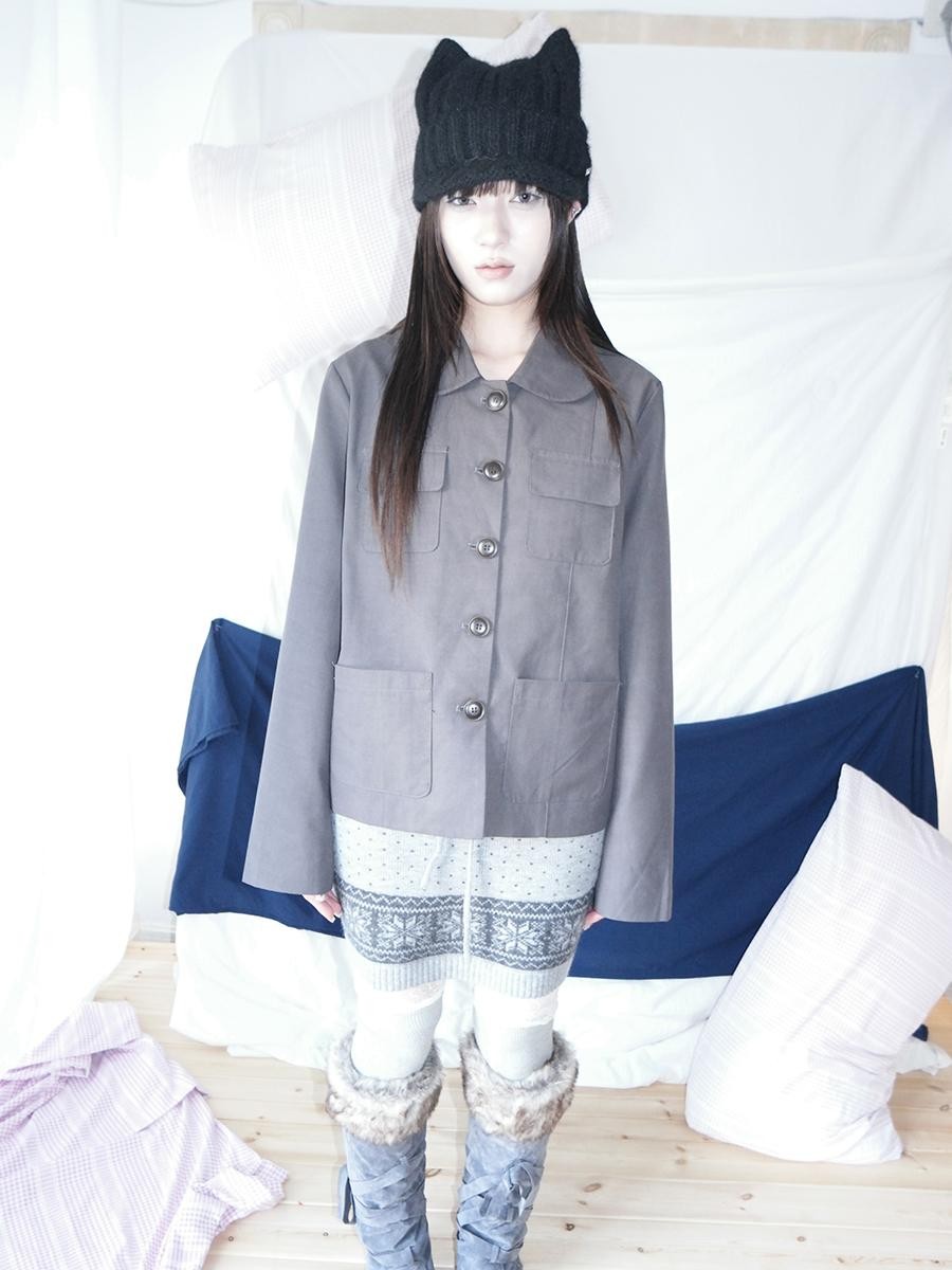 ang project Vintage Doll Collar Multi Pocket Button Down Women&
