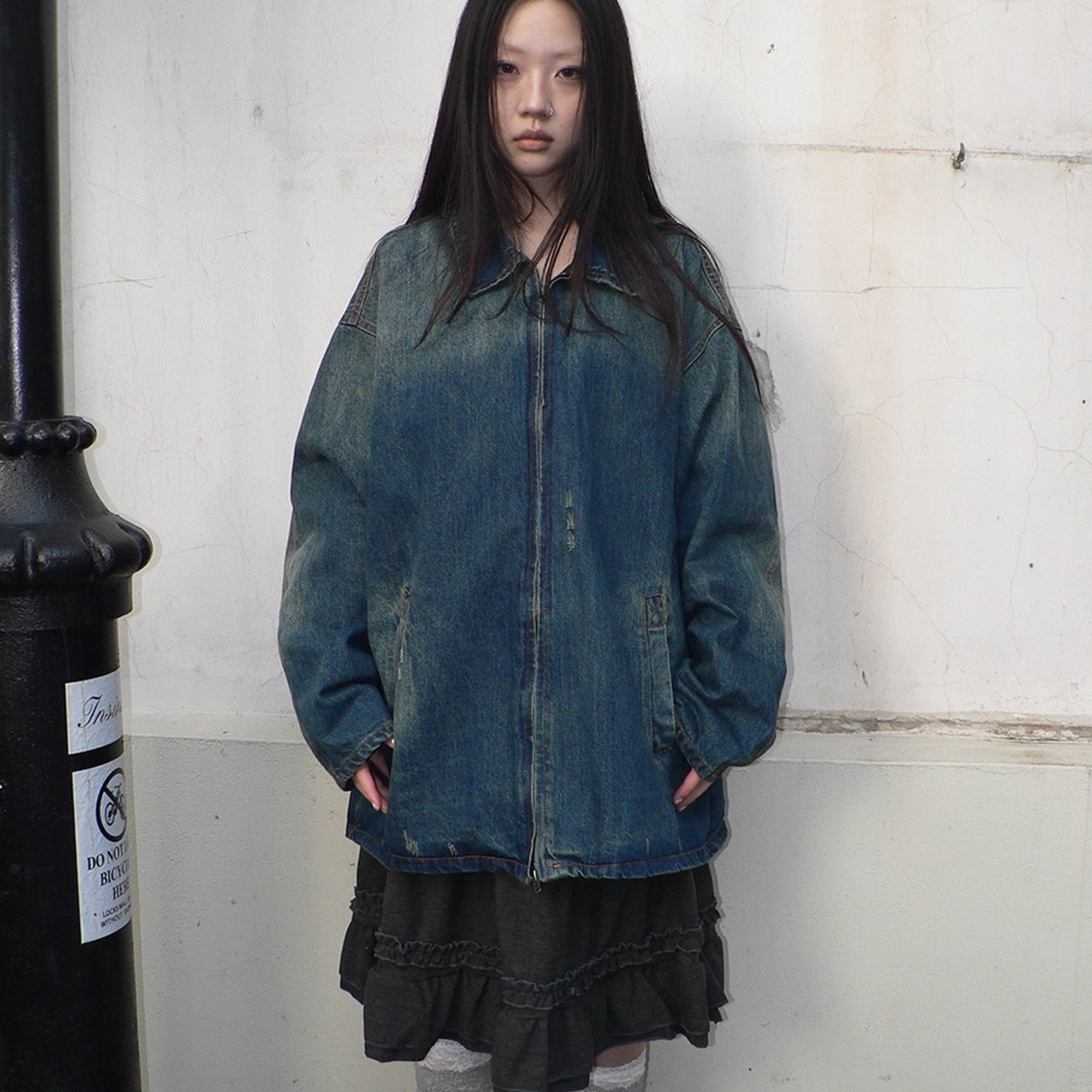 ang_project_Vintage_Faded_Distressed_Loose_Fit_Denim_Jacket_MISSTT