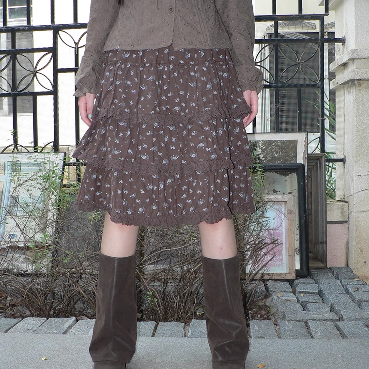 ang_project_Vintage_Floral_Lace_Trim_Tiered_Midi_Skirt_MISSTT