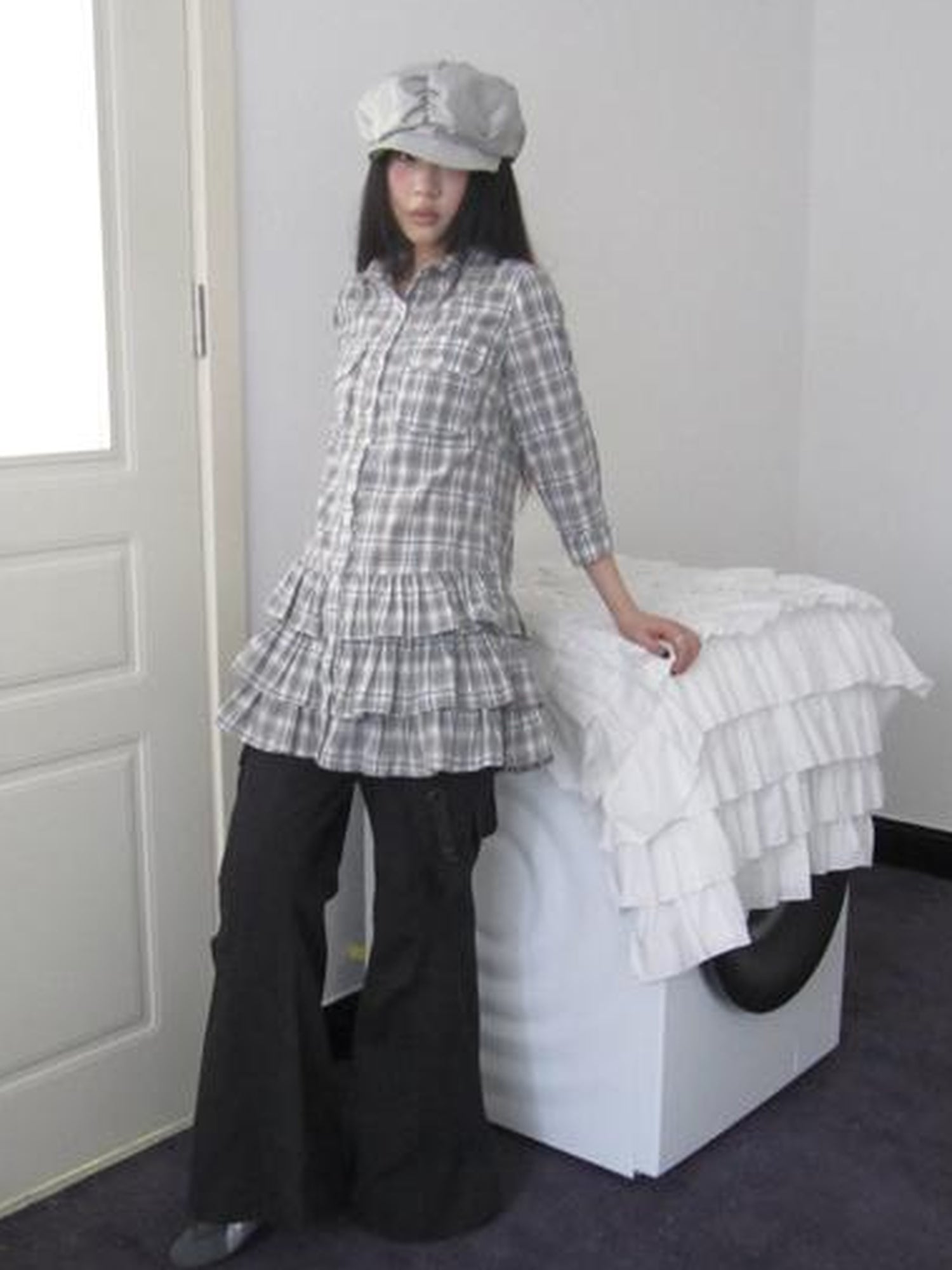 ang project Vintage Grey Plaid Layered Hem Short Sleeve Shirt