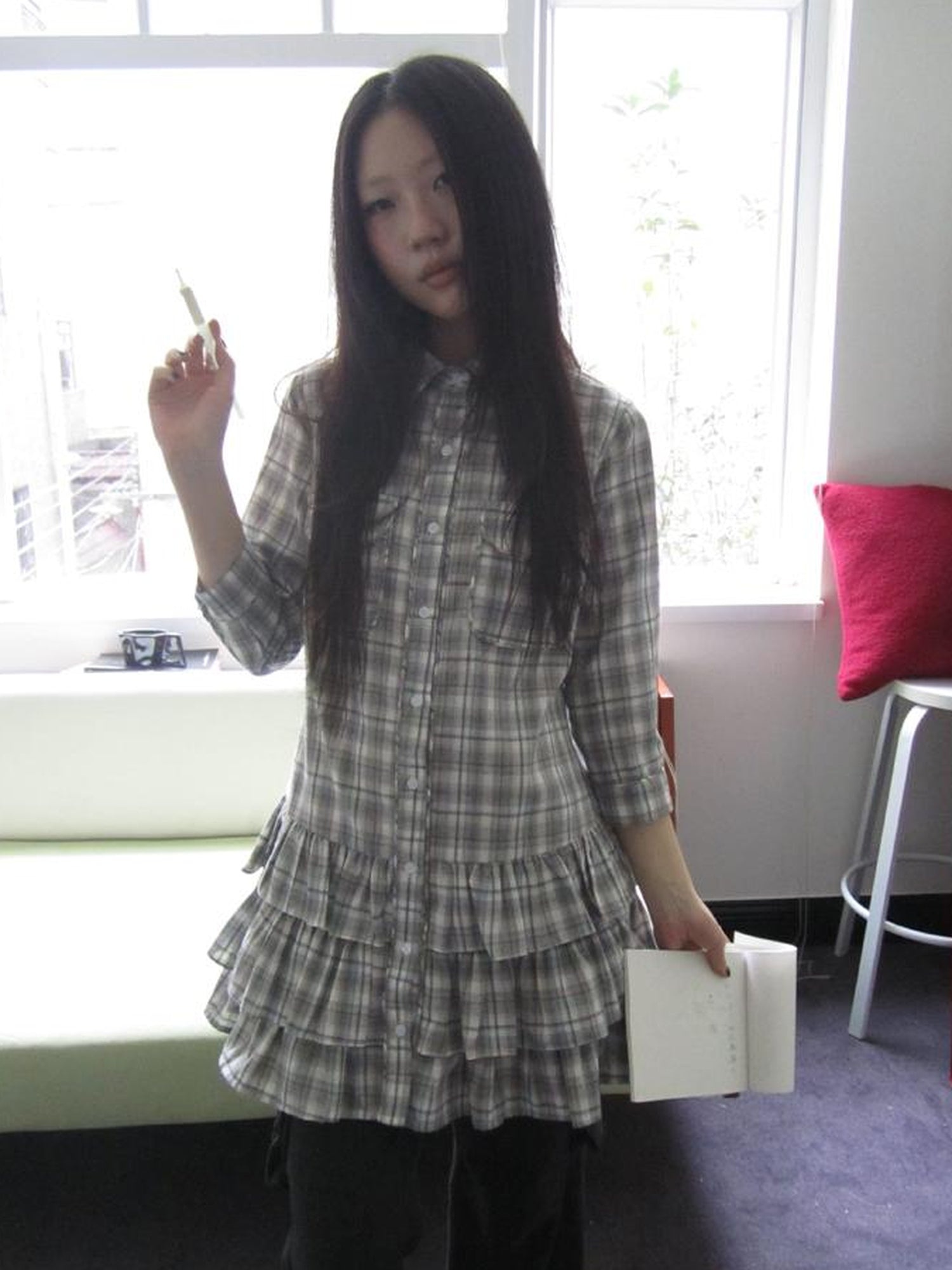 ang project Vintage Grey Plaid Layered Hem Short Sleeve Shirt