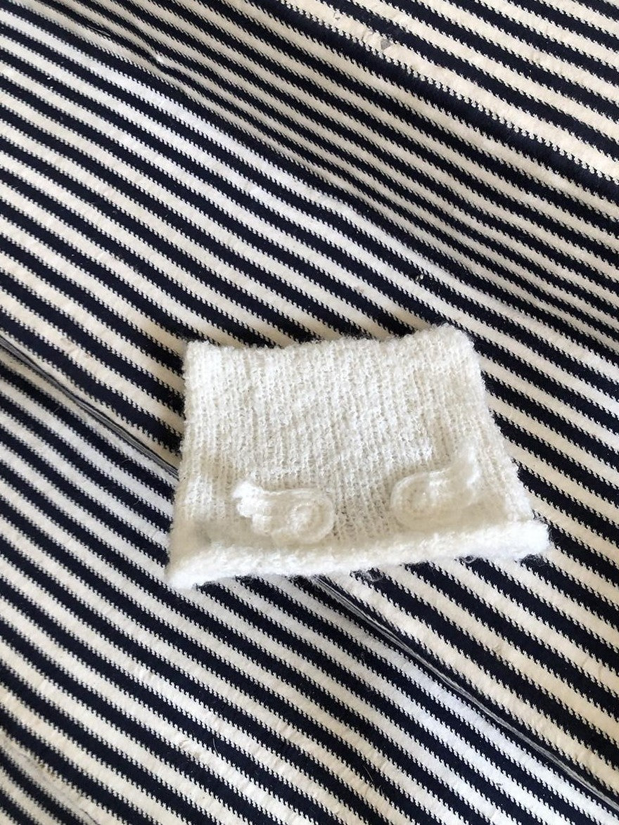 ang project Vintage Handknit Small Wing Cat Ear Women&