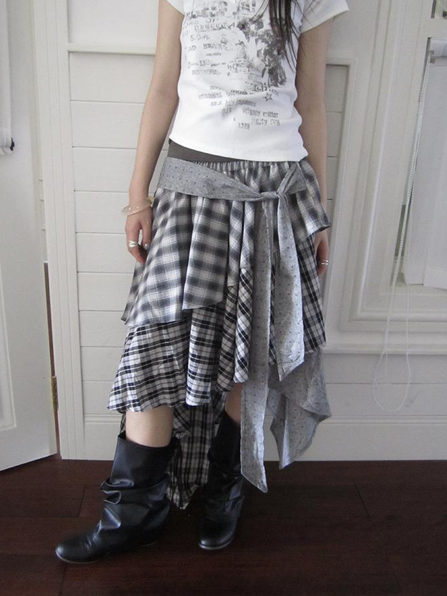 ang project Vintage Plaid Skirt With Asymmetrical Hem And Elastic Waist