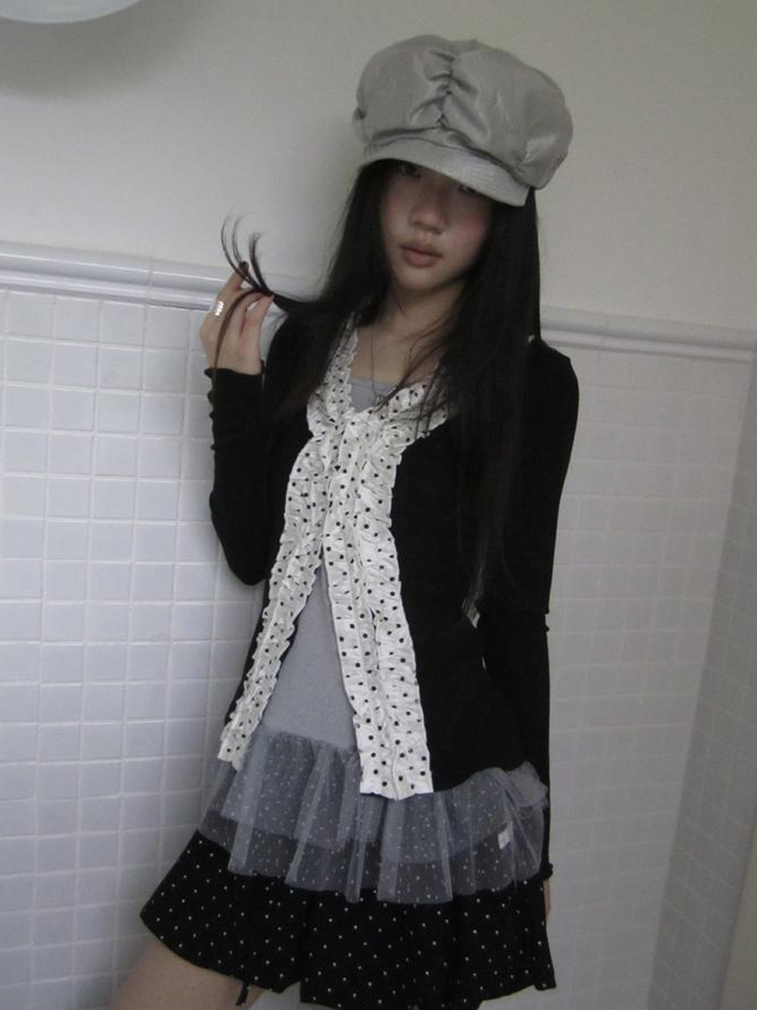 Updateang project Vintage Polka Dot Lace Trim V-Neck Long Sleeve Tee