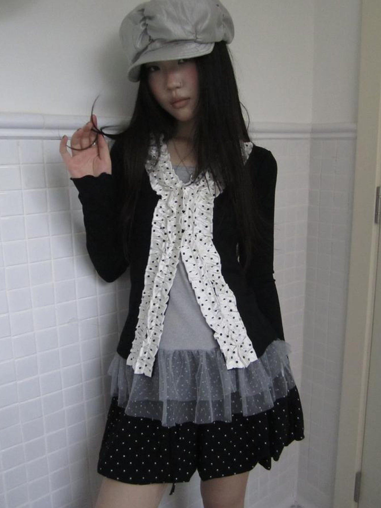 Updateang project Vintage Polka Dot Lace Trim V-Neck Long Sleeve Tee