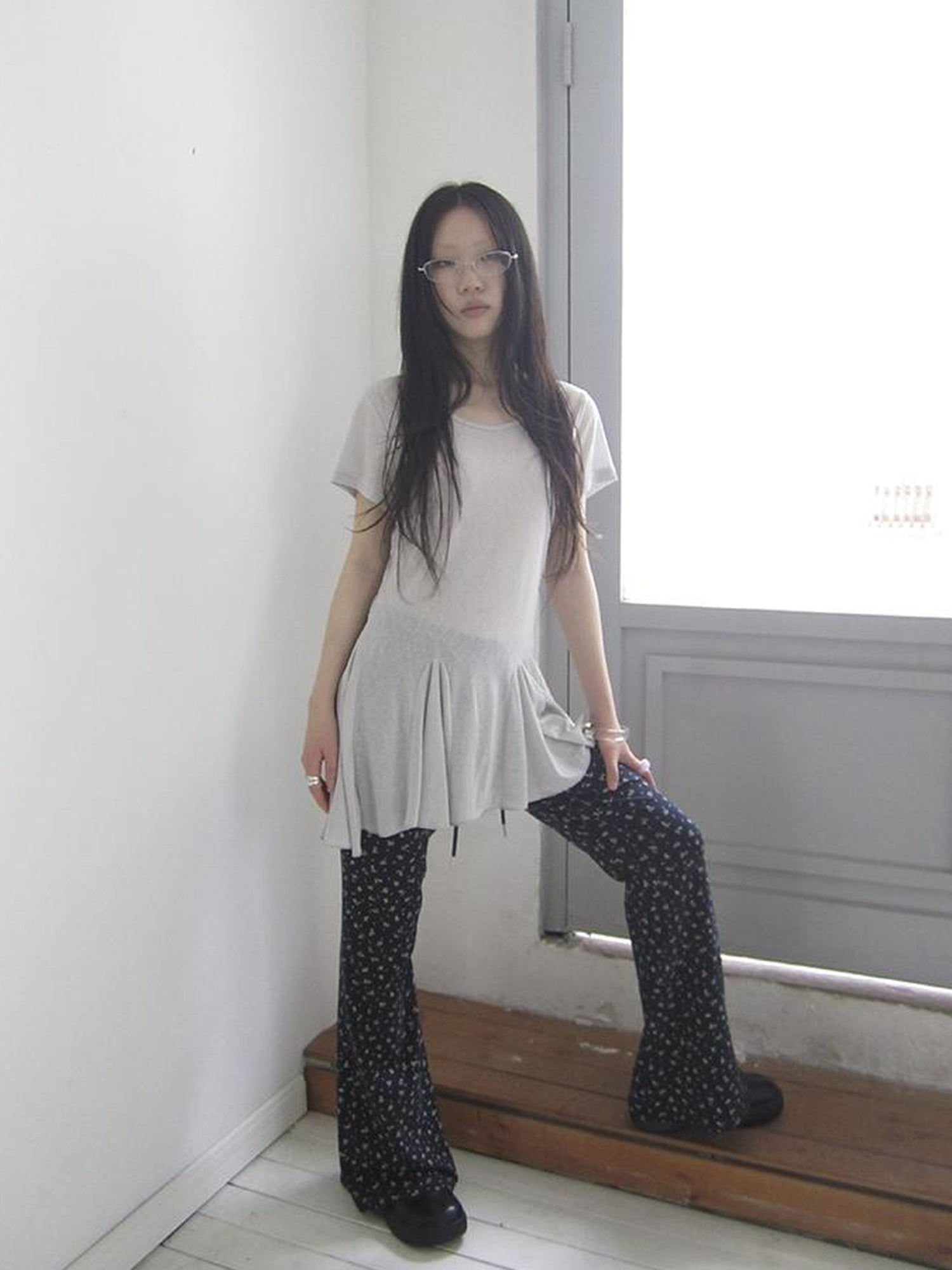 Updateang project Vintage Sheer Floral Hem V Neck T Shirt Long Sleeve