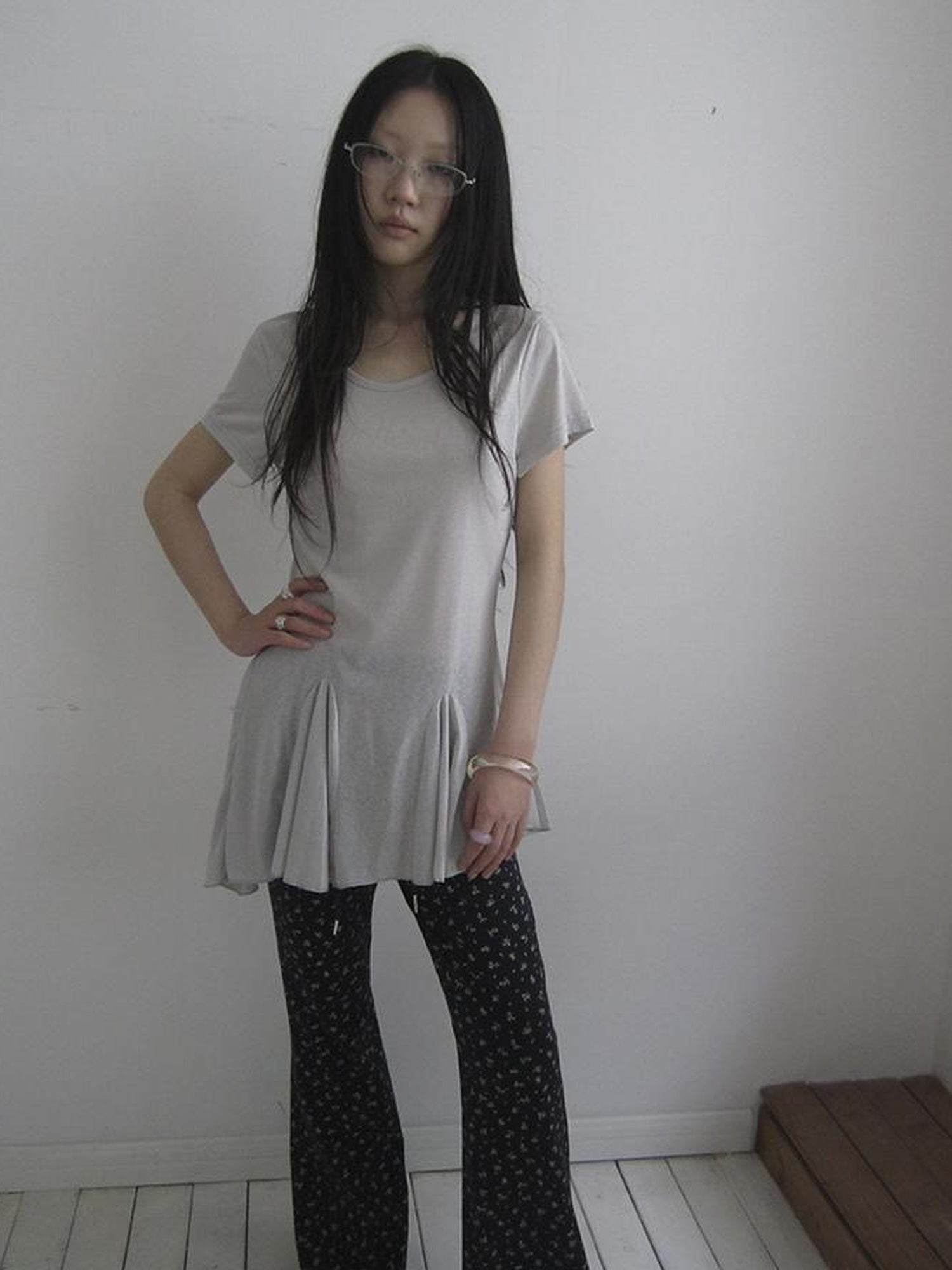 Updateang project Vintage Sheer Floral Hem V Neck T Shirt Long Sleeve