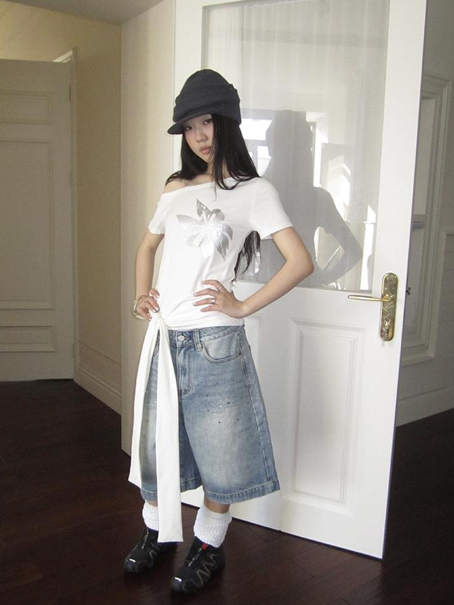 ang project Vintage Summer Distressed Denim Mid Shorts With Rhinestones