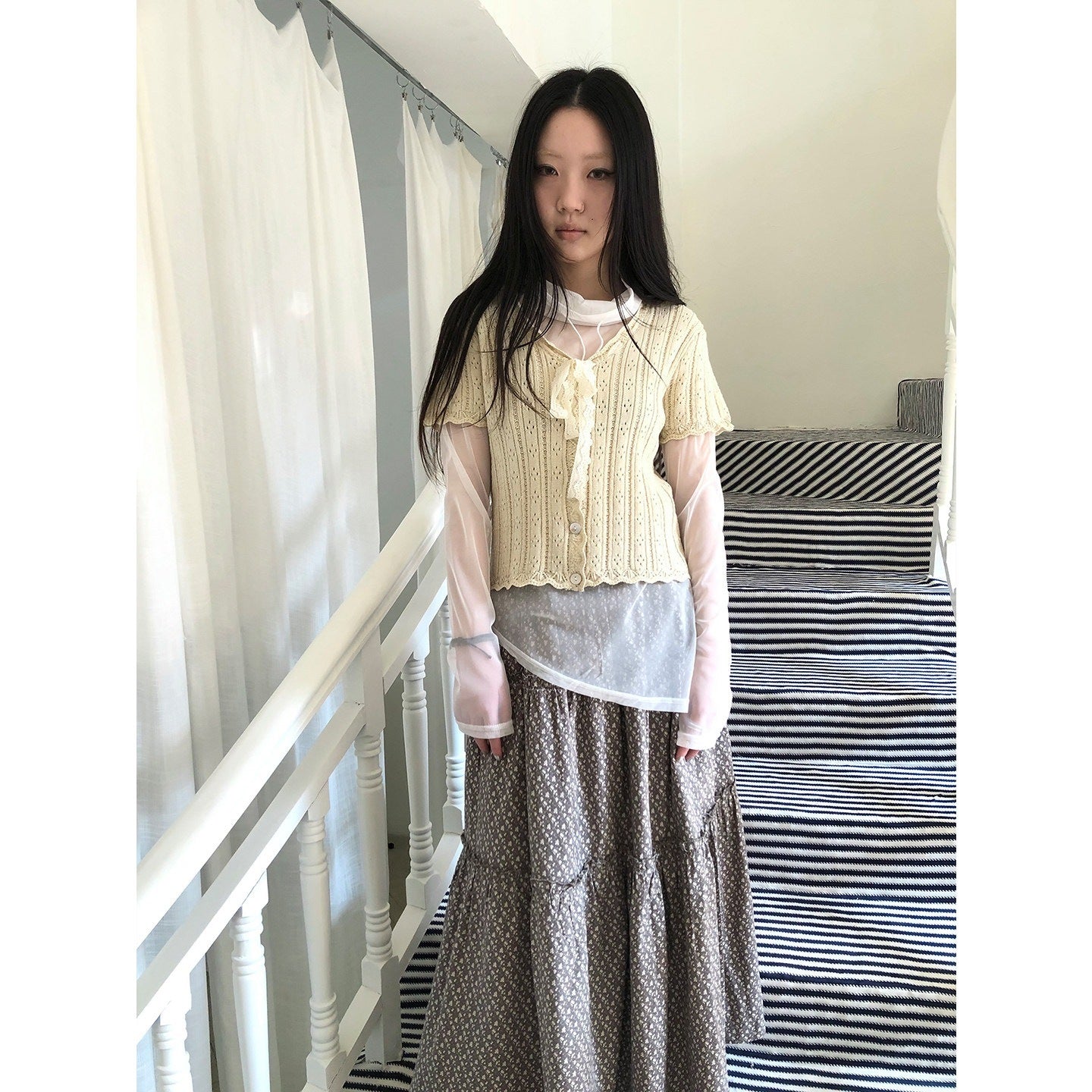 ang project Vintage Sweet V-neck Lace Tie Button Cutout Short Sleeve Women&
