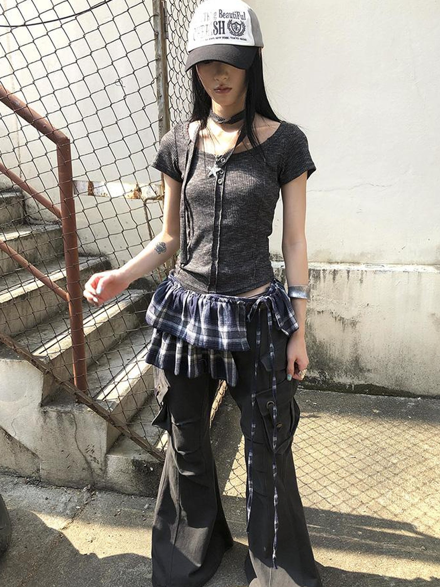 Updateang project Vintage Textured Ribbed Crew Neck Button Detail Tee With Scarf
