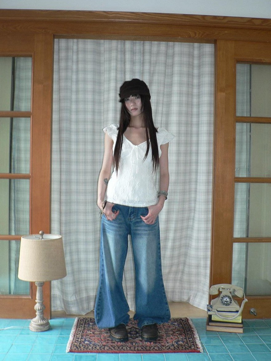 ang project Vintage Wash Whisker Distressed Straight Zip Fly Women&