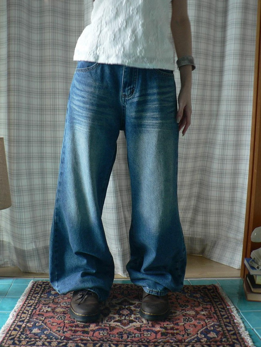 ang project Vintage Wash Whisker Distressed Straight Zip Fly Women&