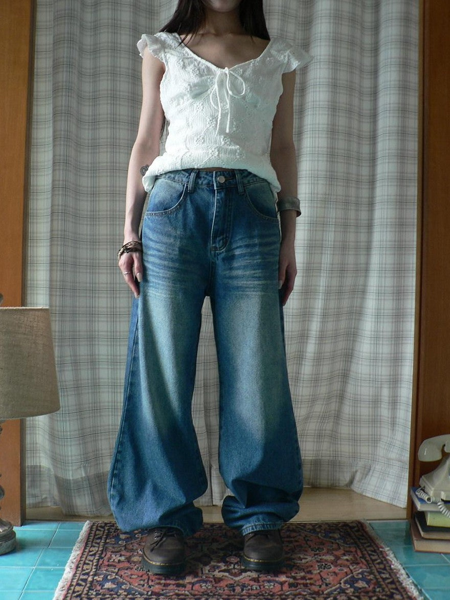 ang project Vintage Wash Whisker Distressed Straight Zip Fly Women&