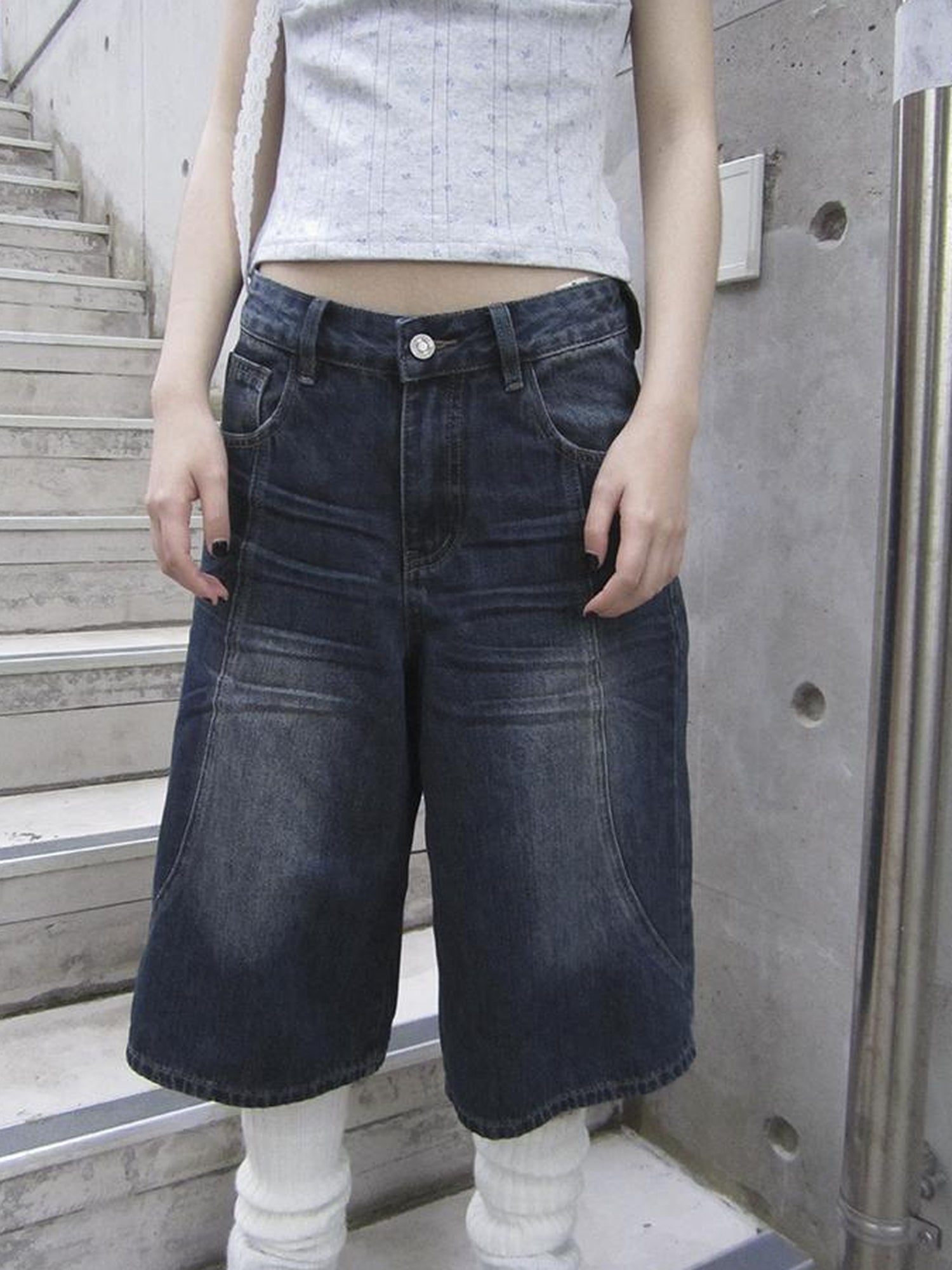 ang project Vintage Washed Distressed Relaxed Straight Cropped Jeans