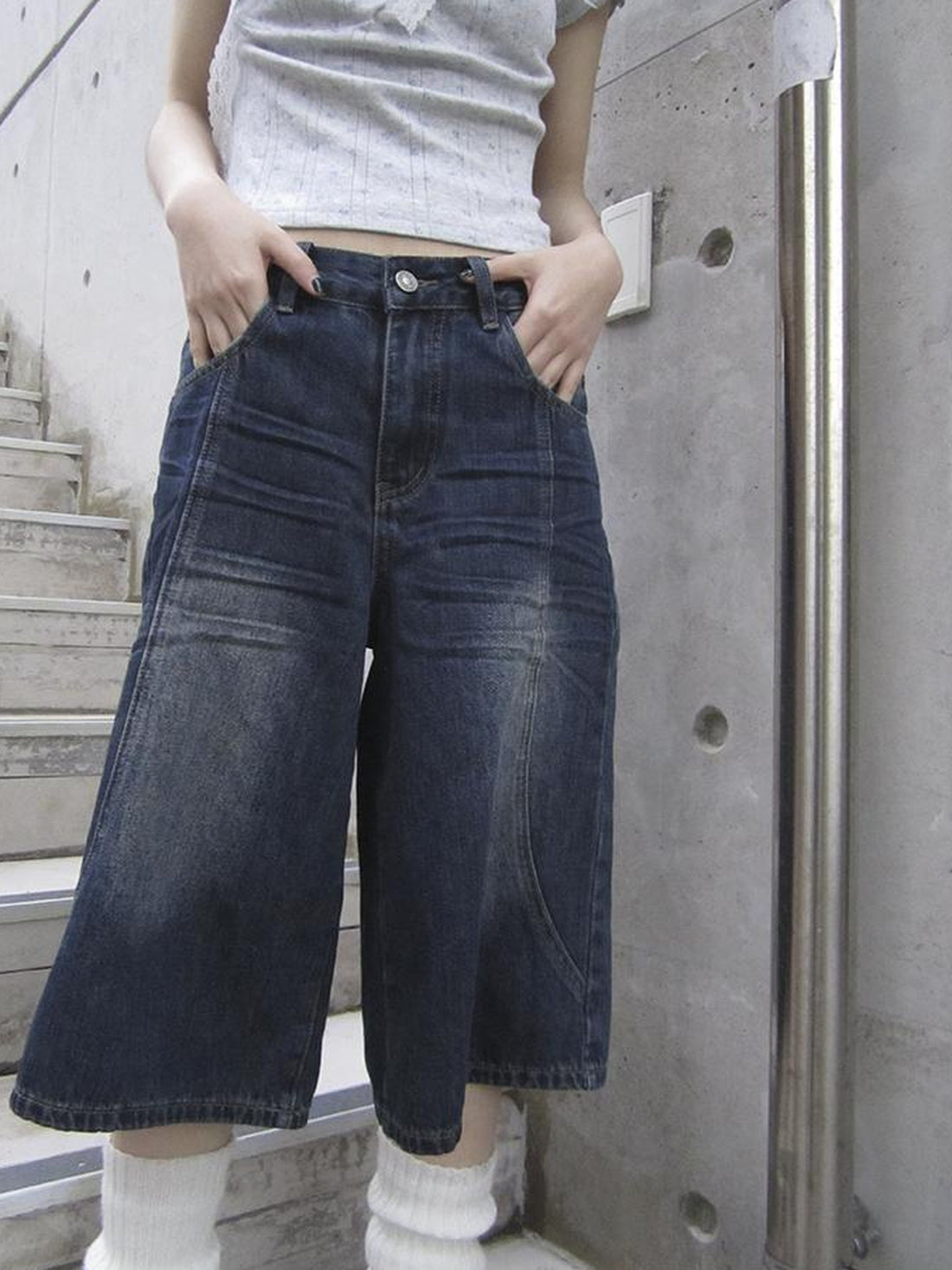 ang project Vintage Washed Distressed Relaxed Straight Cropped Jeans