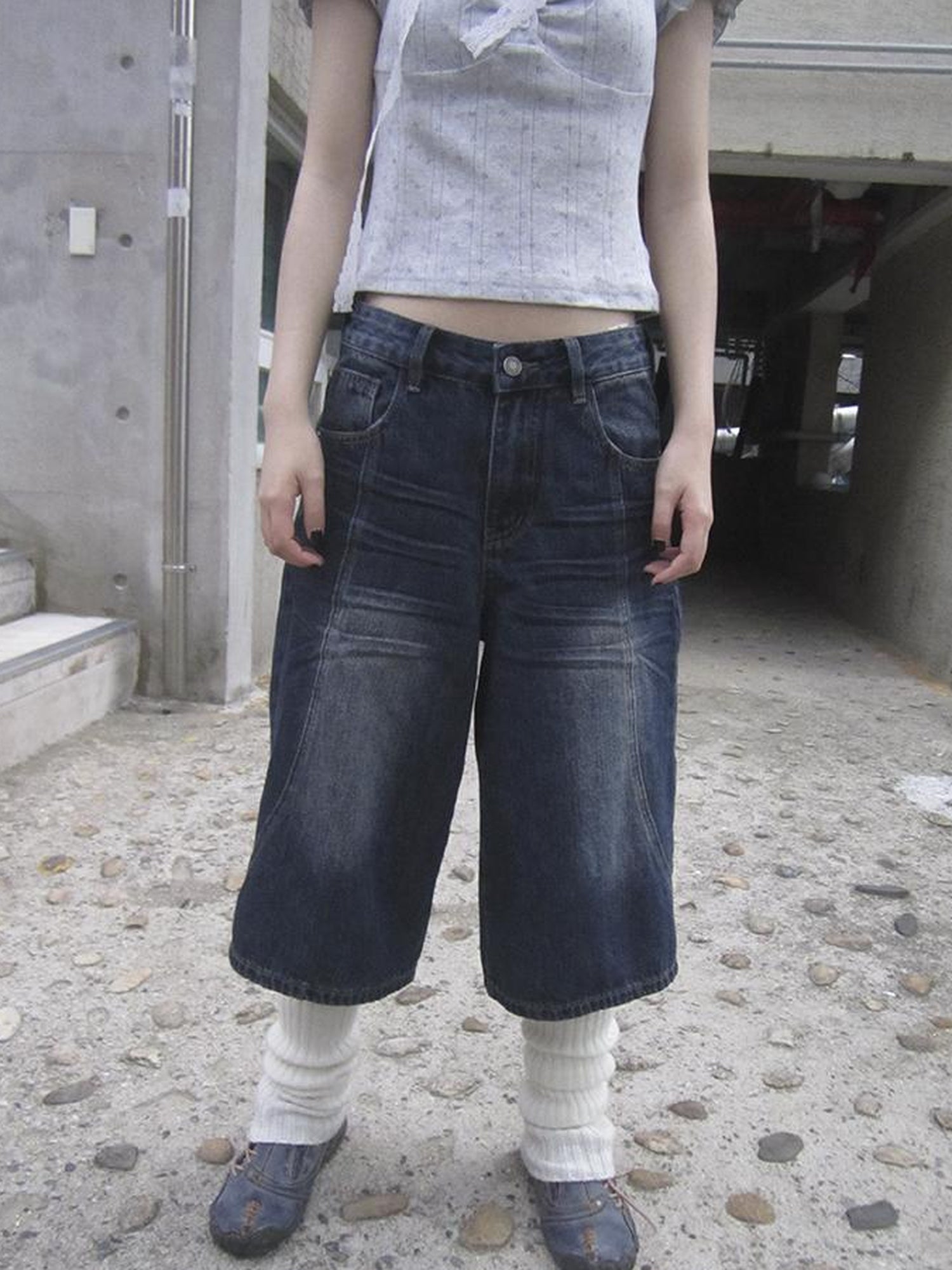 ang project Vintage Washed Distressed Relaxed Straight Cropped Jeans