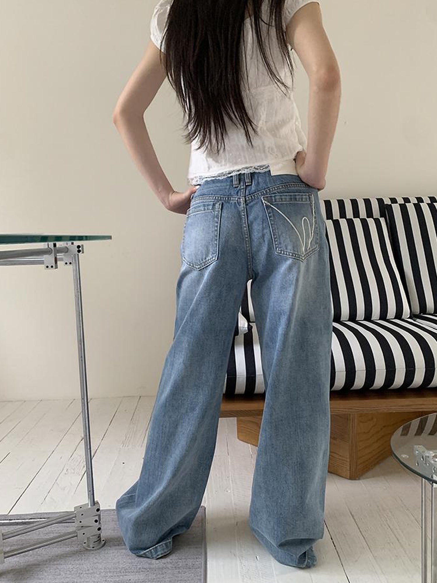 ang project Vintage Washed Low Cut Wide Leg Jeans