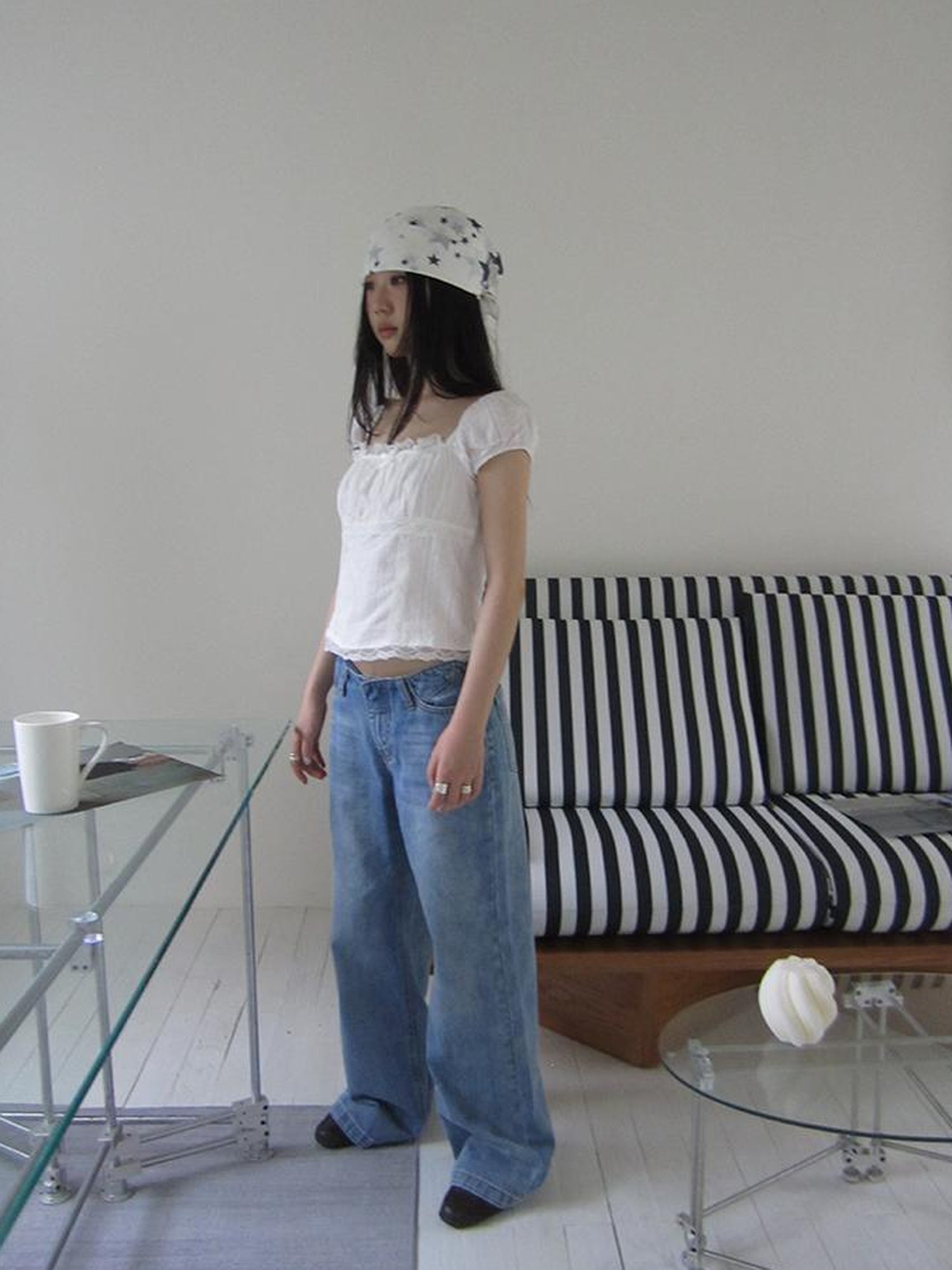 ang project Vintage Washed Low Cut Wide Leg Jeans
