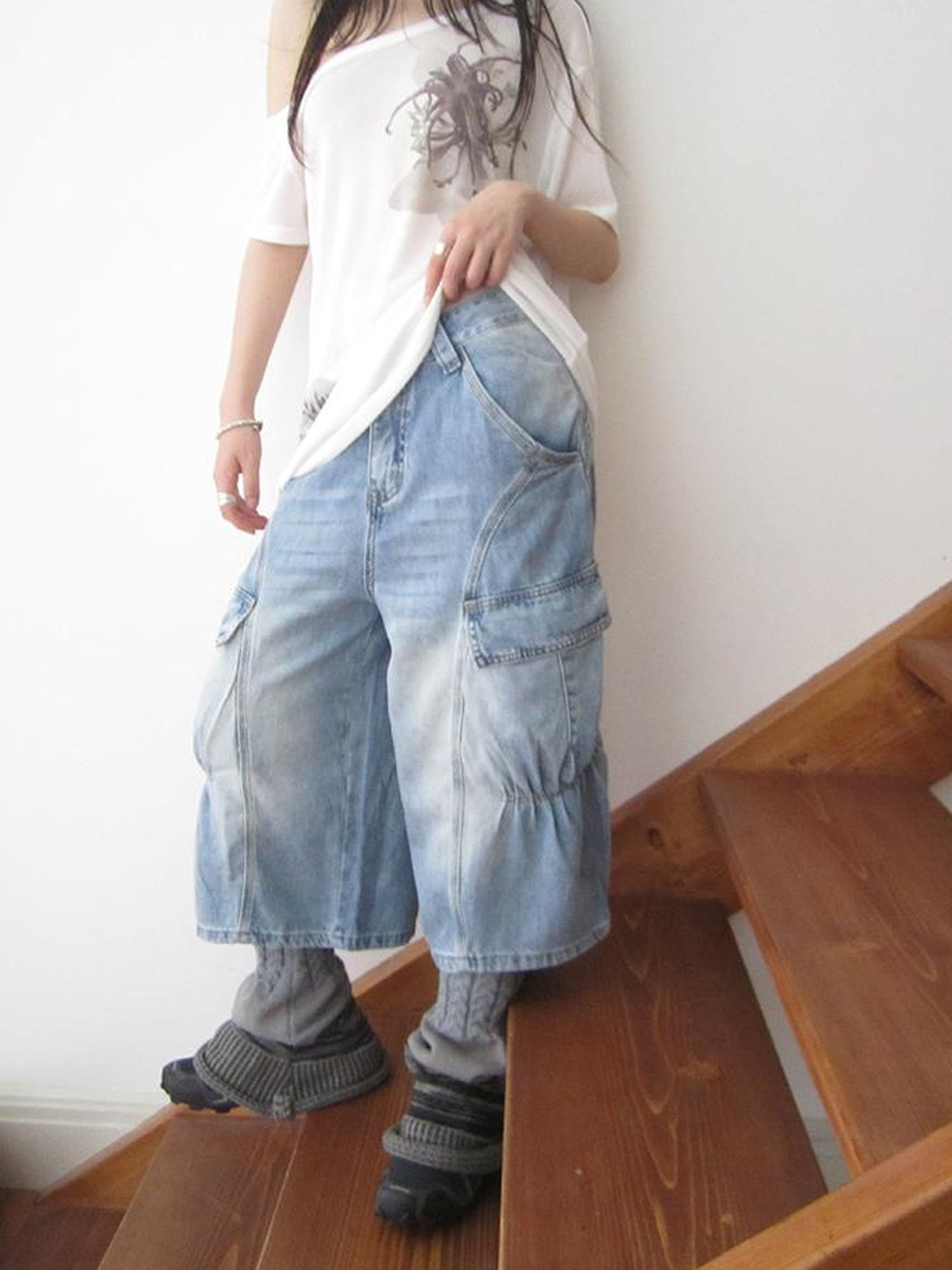 ang project Vintage Washed Relaxed Wide Leg Cargo Capri Jeans