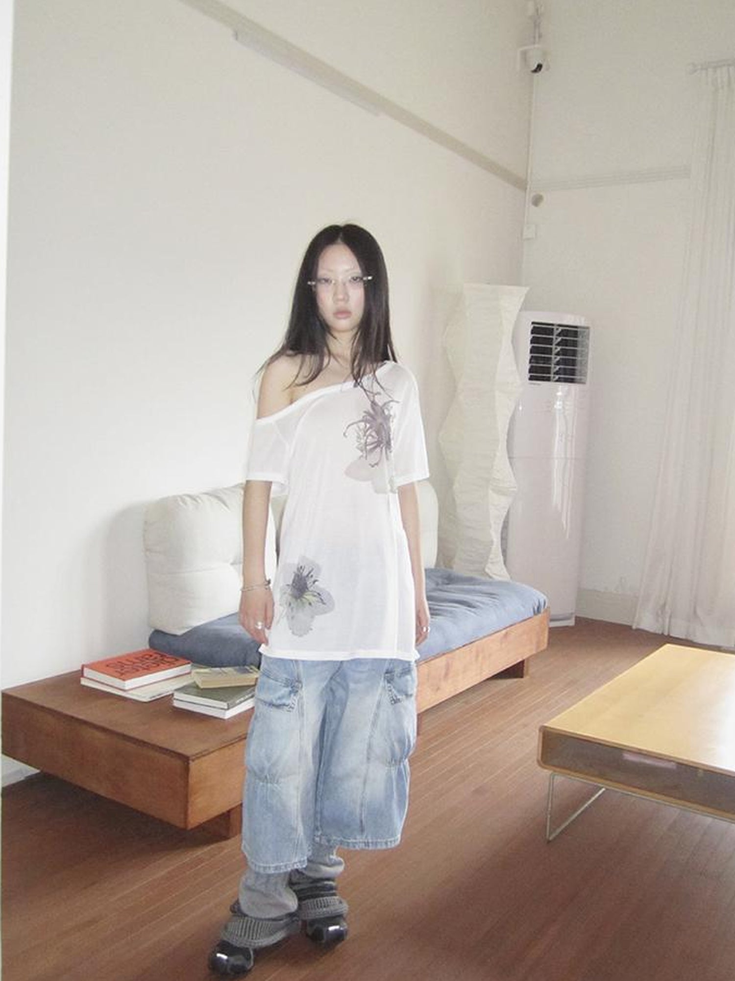 ang project Vintage Washed Relaxed Wide Leg Cargo Capri Jeans