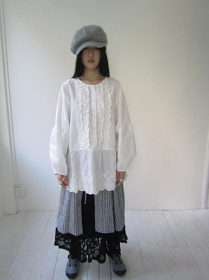 ang project Vintage White Embroidered Lace Trim Oversized Round Neck Blouse