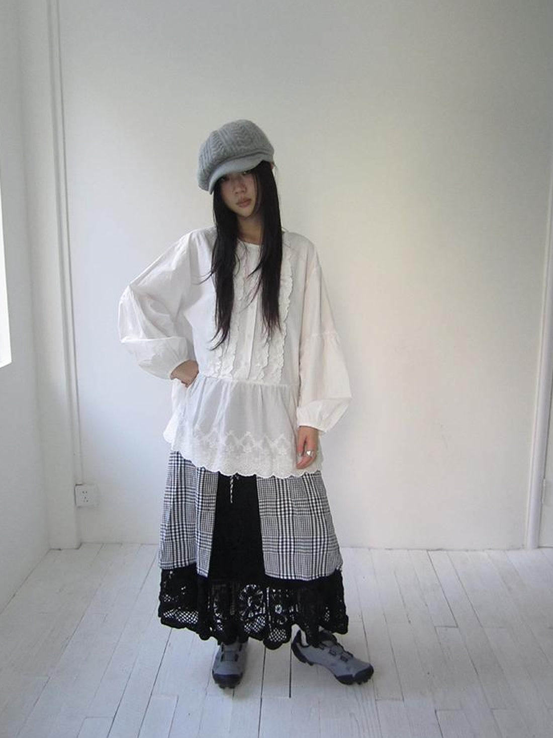 ang project Vintage White Embroidered Lace Trim Oversized Round Neck Blouse