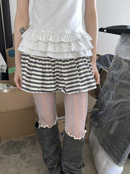 ang project White Gray Striped Low Waist Fluffy Pleated Mini Skirt