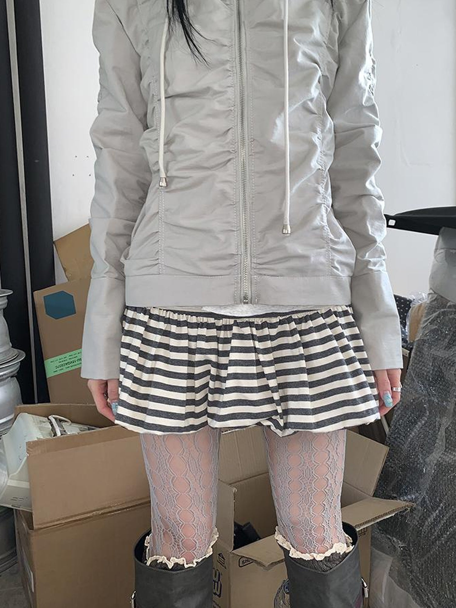 ang project White Gray Striped Low Waist Fluffy Pleated Mini Skirt