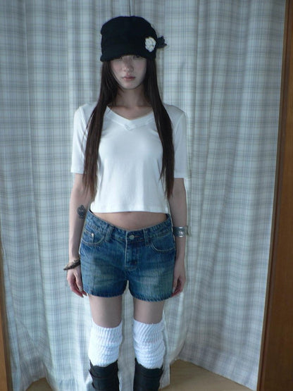 ang project White Solid V-neck Slim Fit Cropped Elbow Sleeve Women&