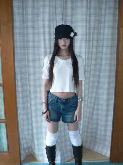 ang project White Solid V-neck Slim Fit Cropped Elbow Sleeve Women&