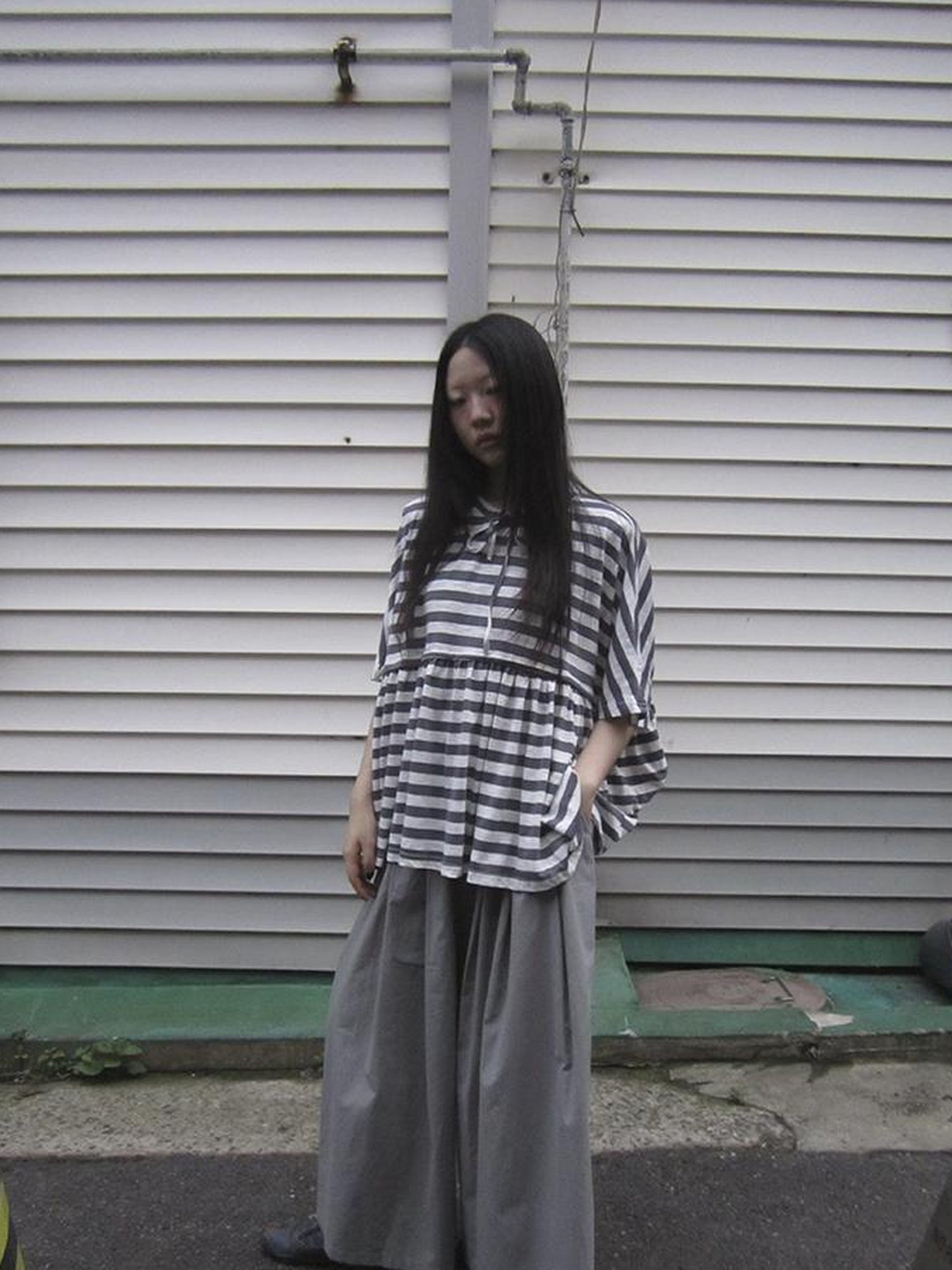 ang project Wide Leg Cropped Pants with Elastic Waist and Pleated Detail