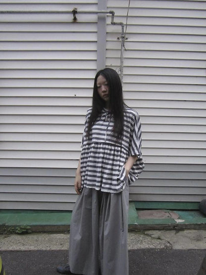 Wide Leg Cropped Pants with Elastic Waist and Pleated Detail