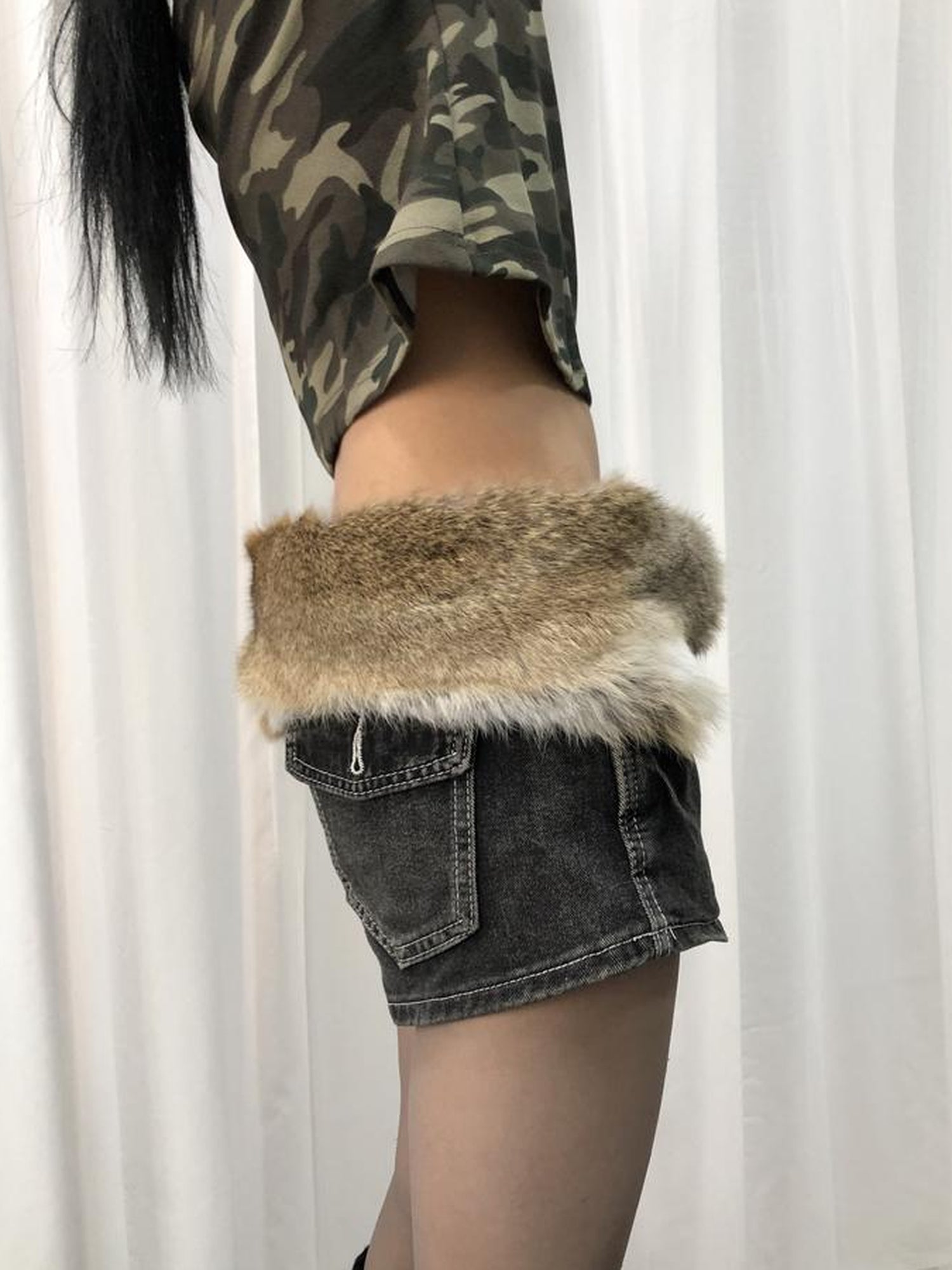 ang project Y2K Shibuya Faux Fur Fluffy Belt