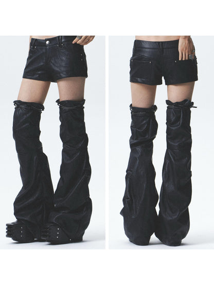 NONAME SPACE Distressed Asymmetrical Shorts With Detachable Leg Warmers And Belt