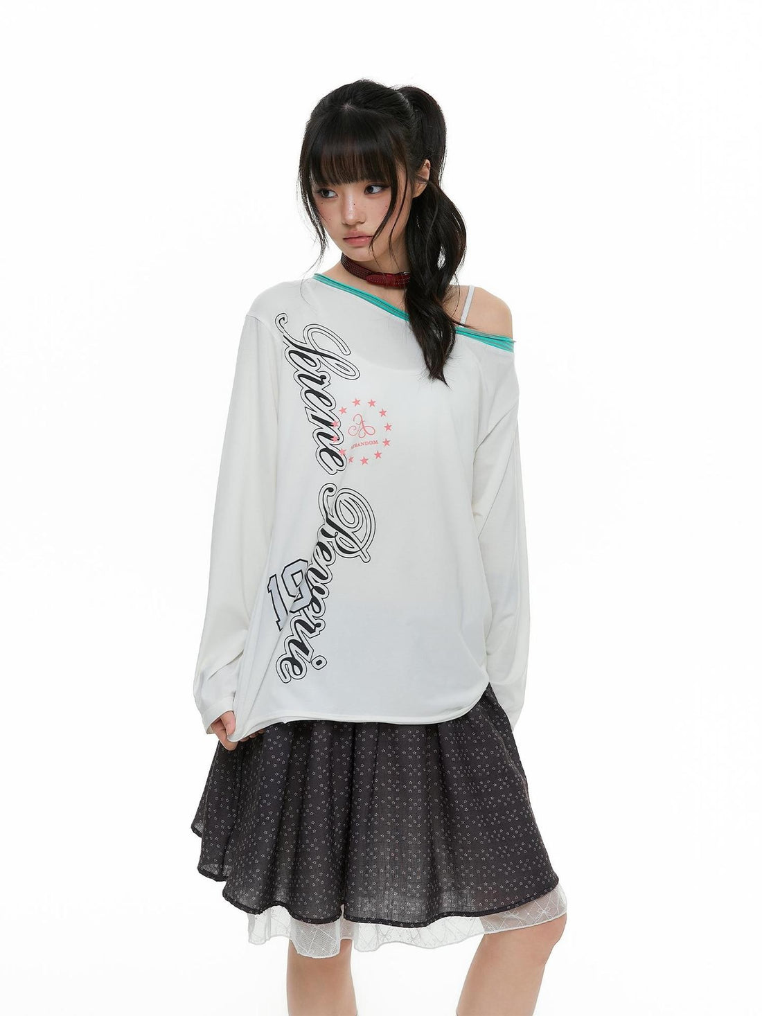 atrandom Asymmetrical Spliced Contrast Text Print Women&