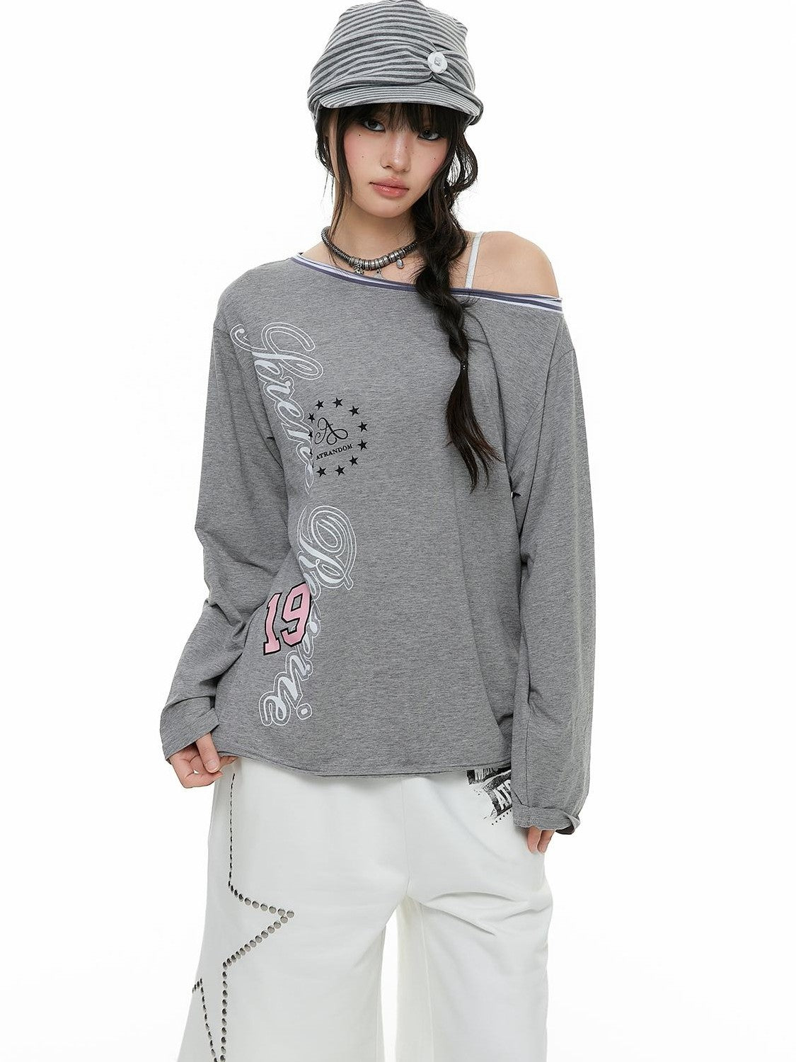atrandom Asymmetrical Spliced Contrast Text Print Women&
