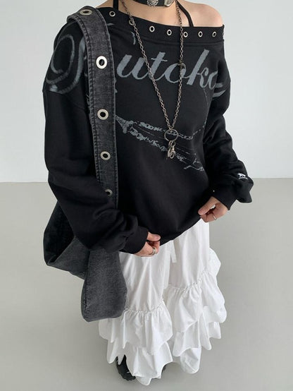 atrandom Black Asymmetric Dropped Shoulder Eyelet Text Print Women&