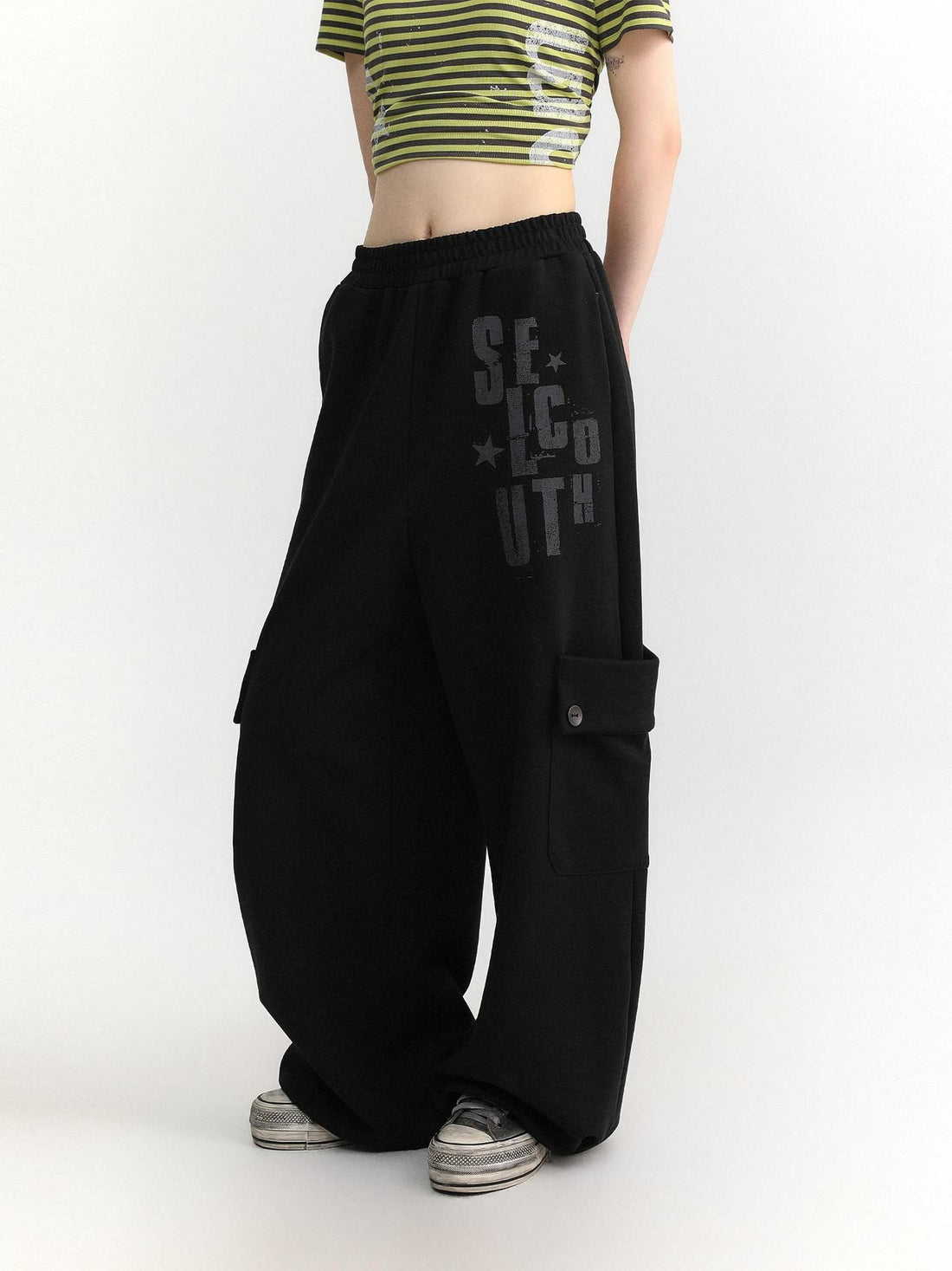 atrandom Black Letter Print Big Pockets Women&