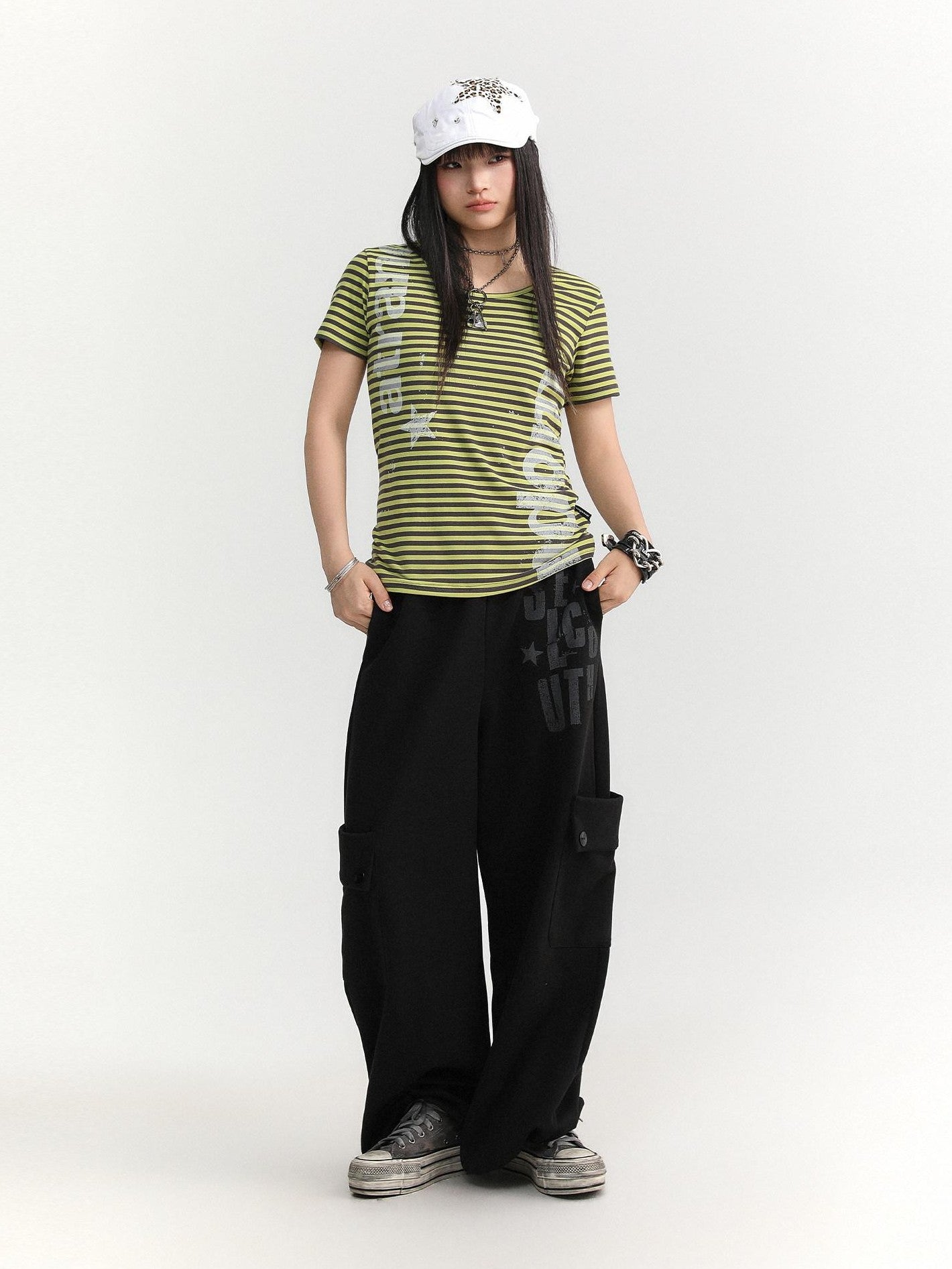 atrandom Black Letter Print Big Pockets Women&