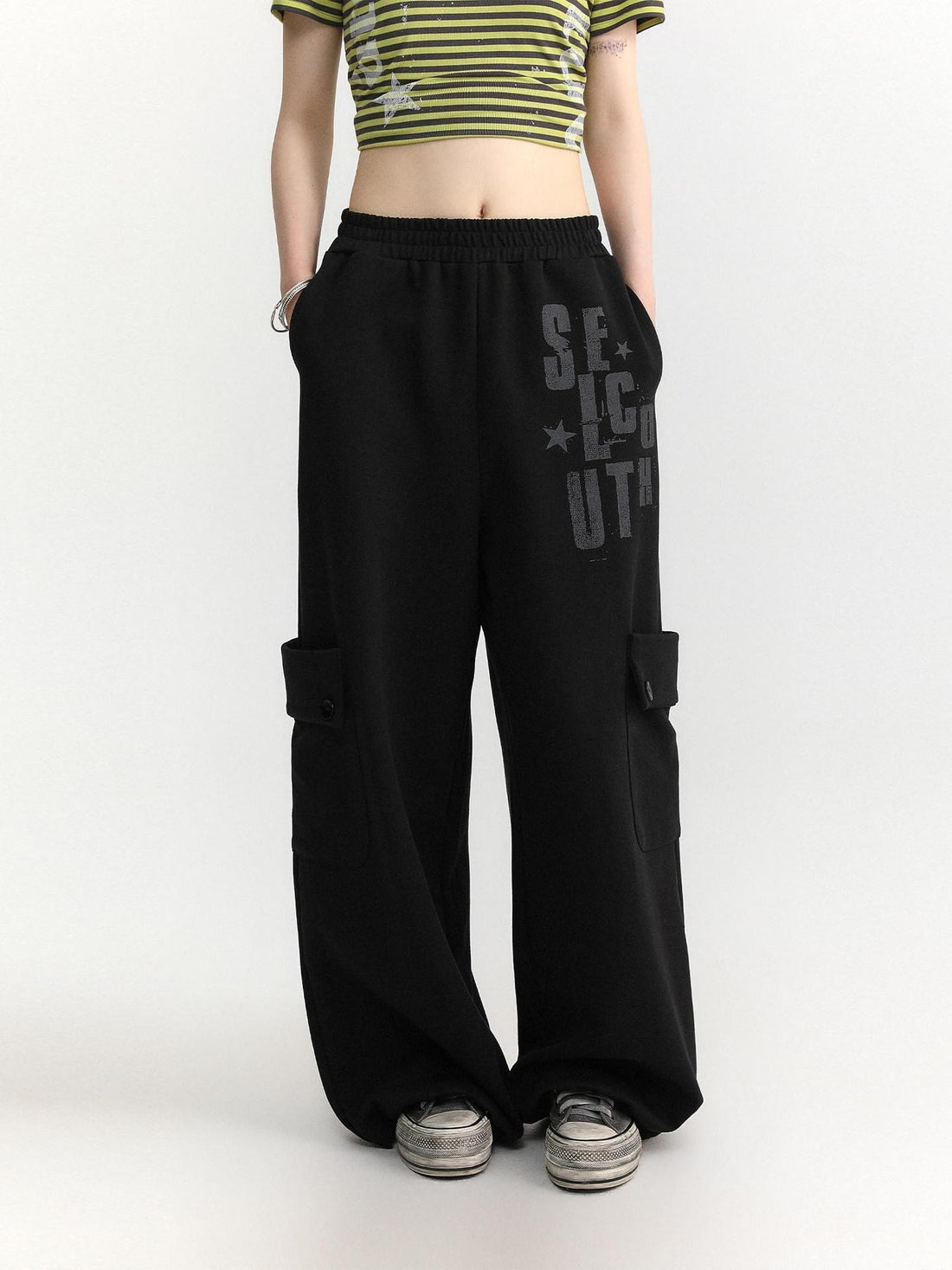 atrandom Black Letter Print Big Pockets Women&