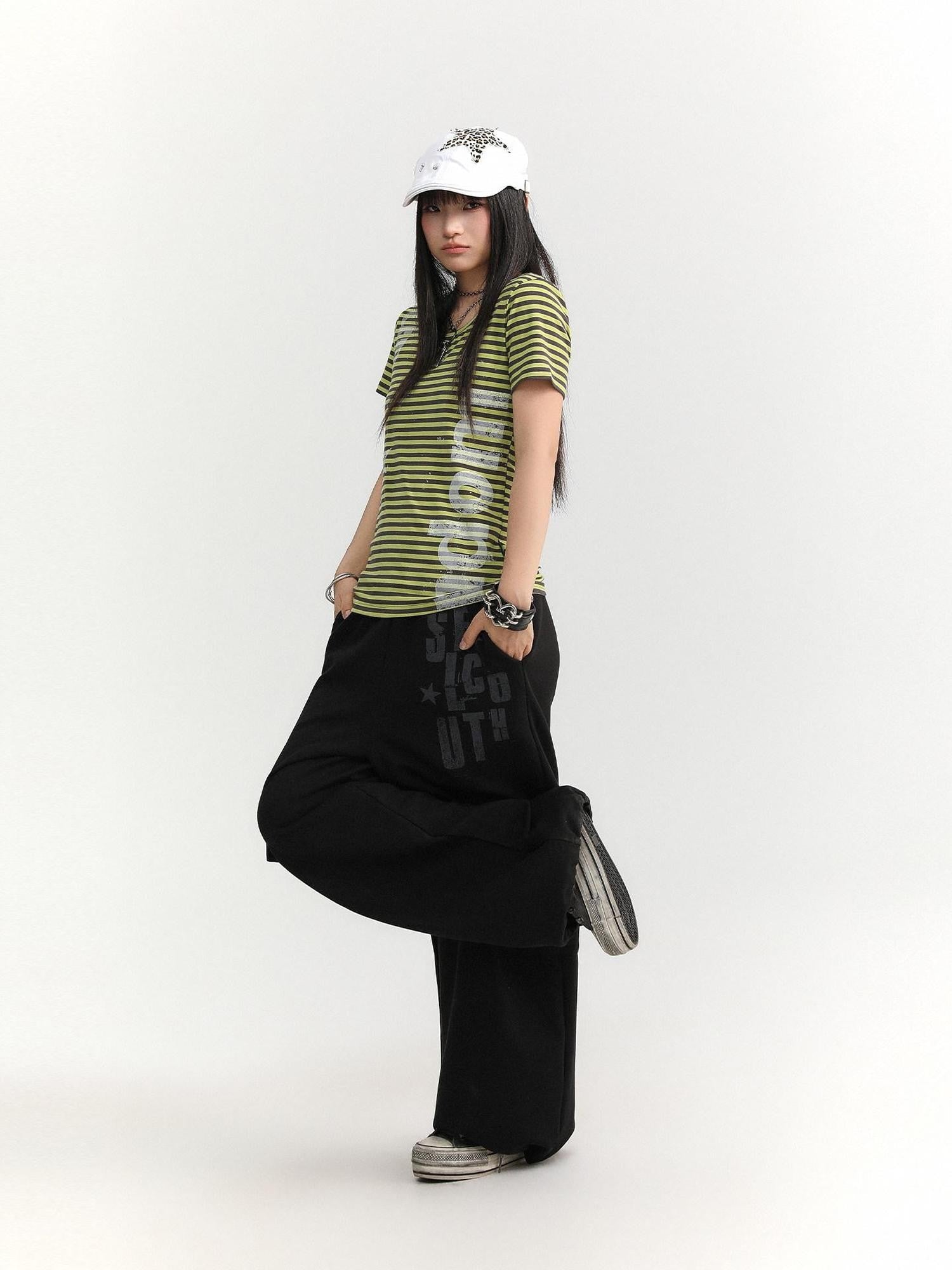 atrandom Black Letter Print Big Pockets Women&